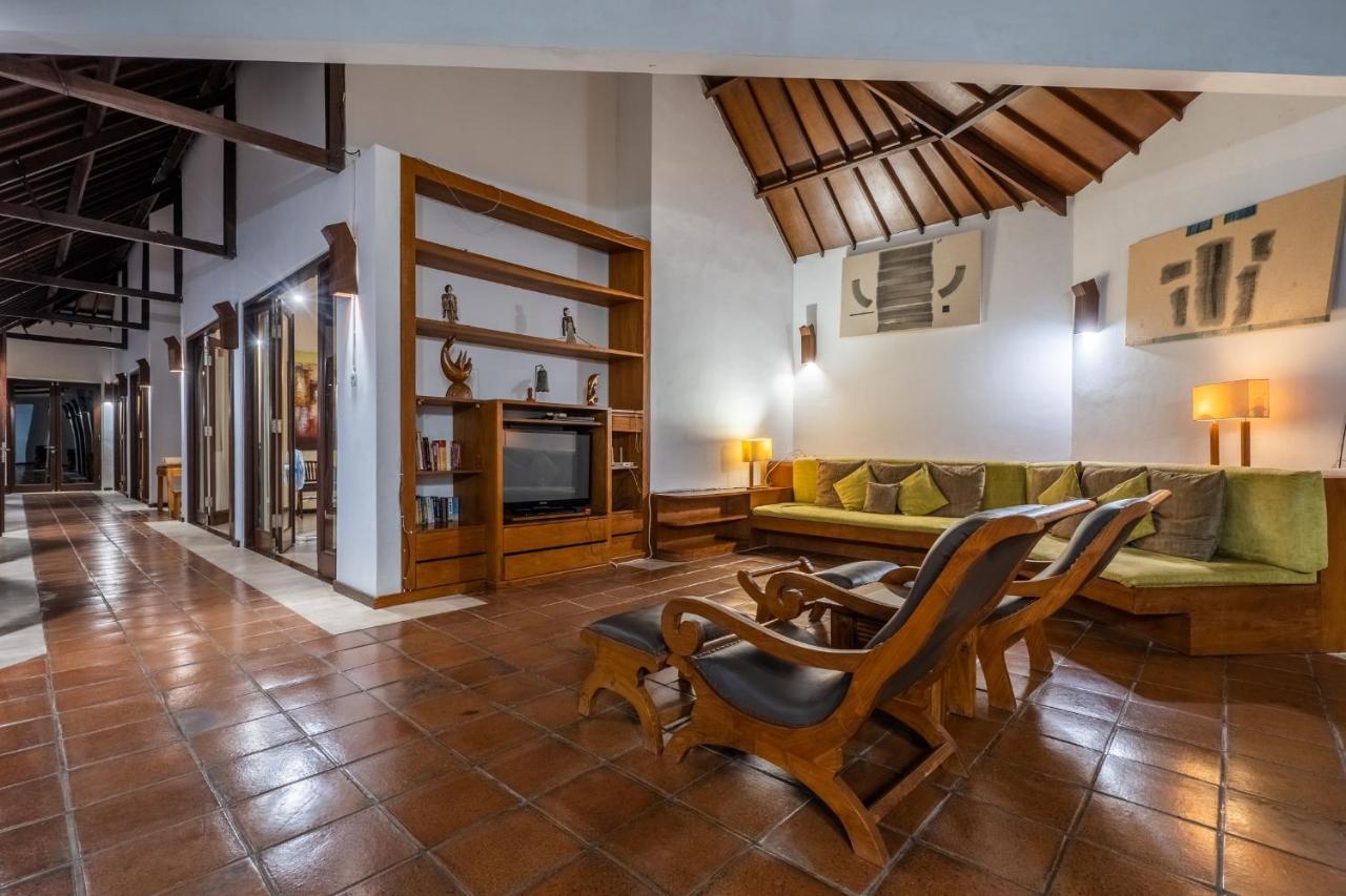Tirta Tawar Villa