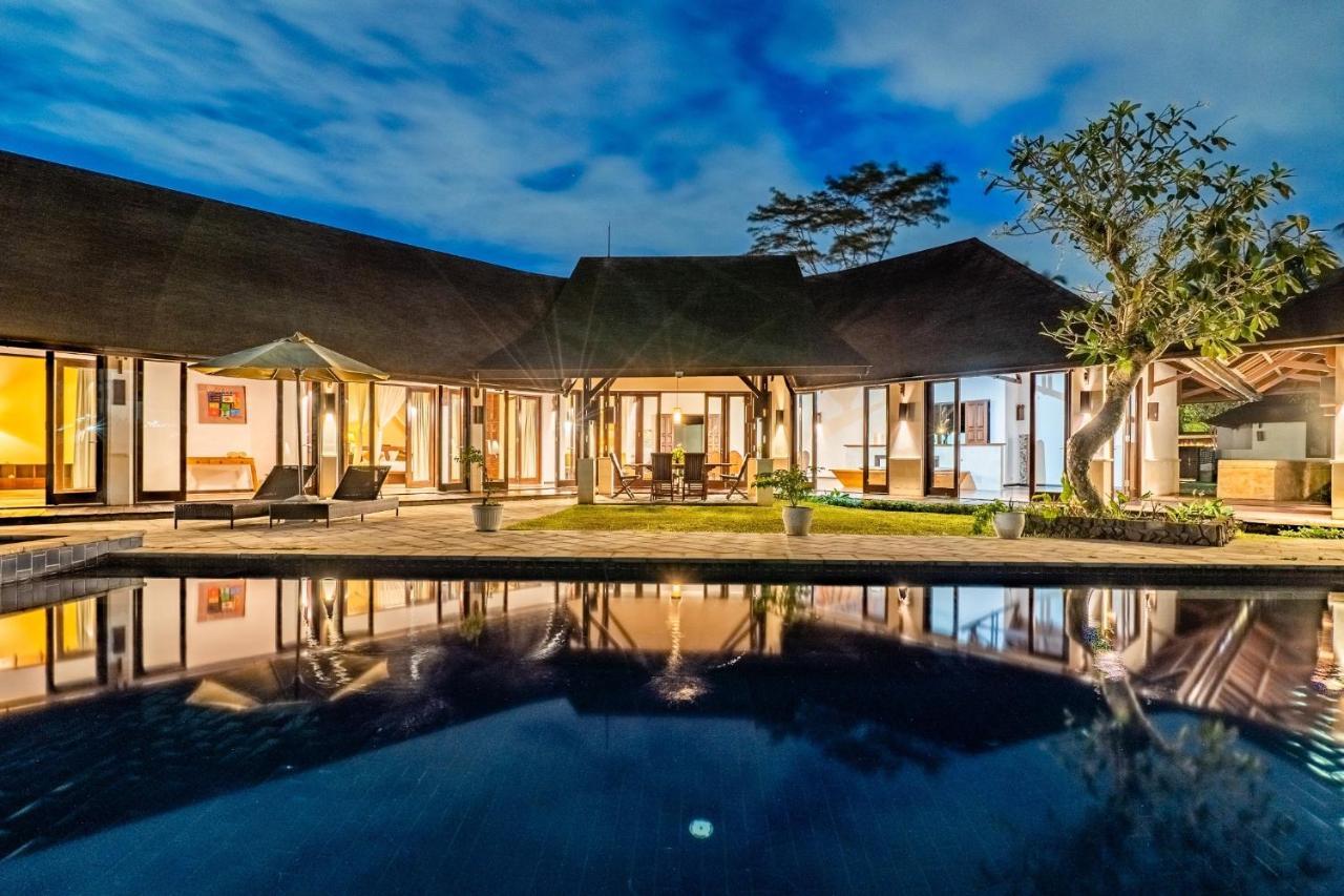 Villa Tirta Tawar *