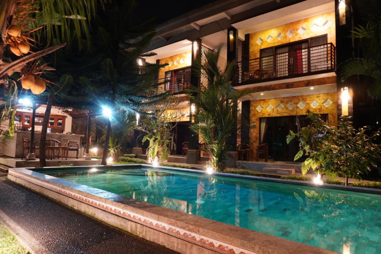 Guest house Puri Bisma - 4 Bedroom Private - 10 Min Walking To Center