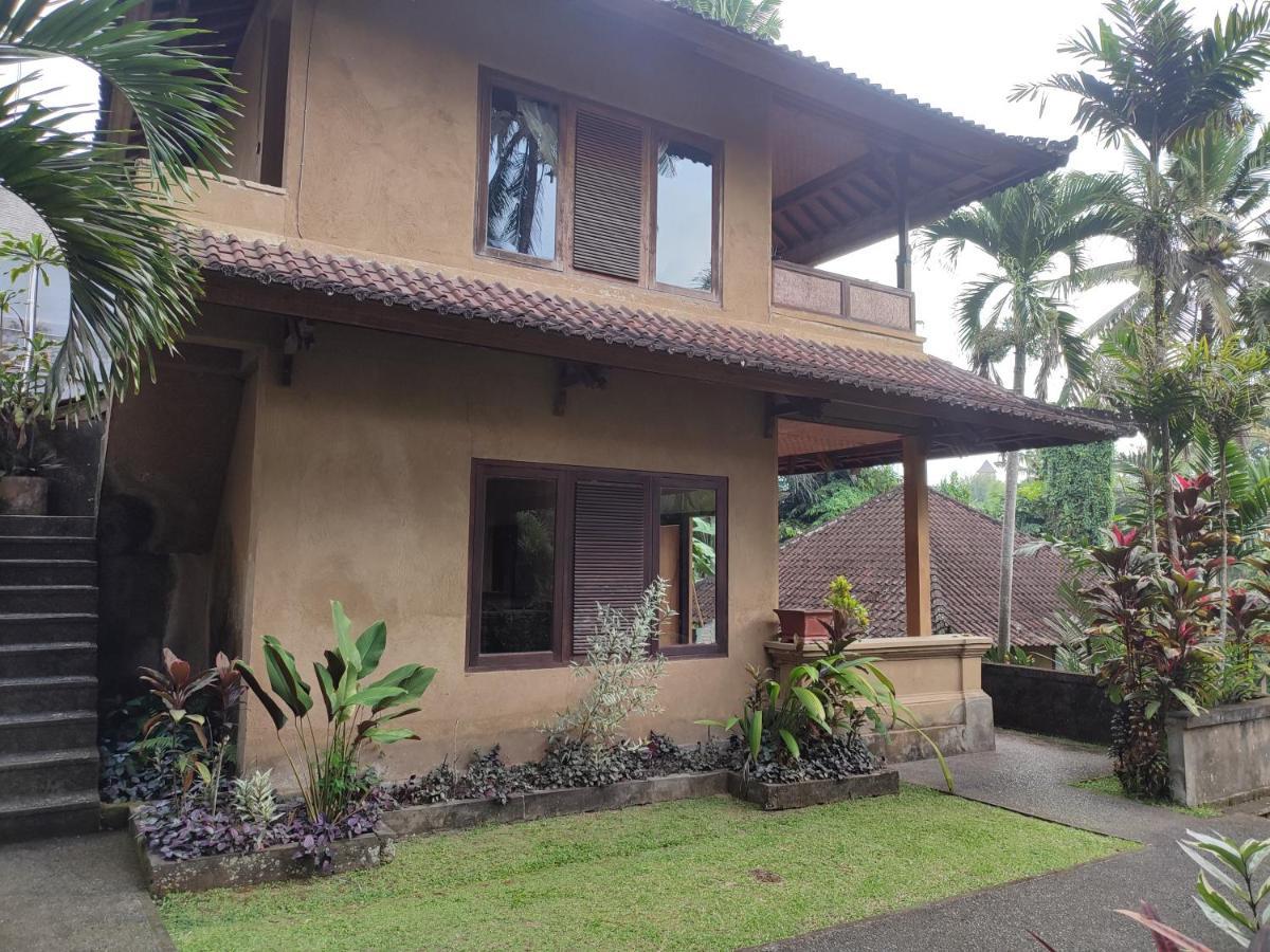 Sari Wangi Guest house 2*