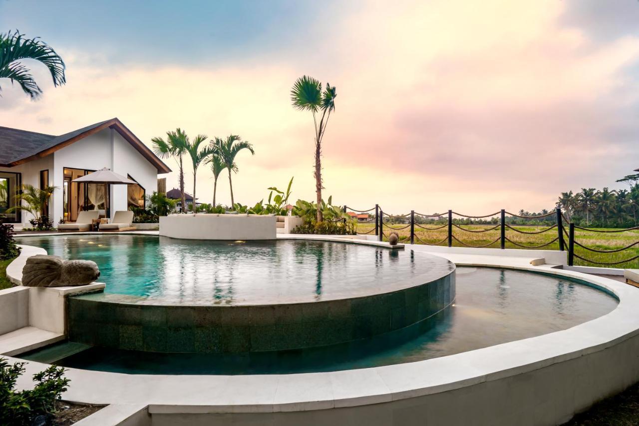 Villa Crystal Lagoon By Balisuperhost *