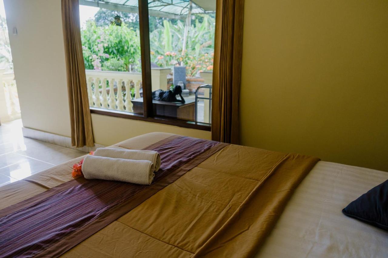 Desak Putu Putra Ubud