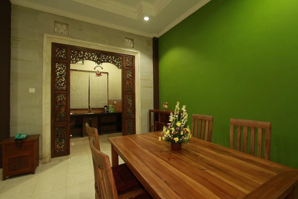 Pondok Loris 2*