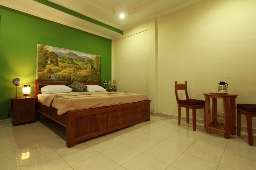 Guest house Pondok Loris 2*
