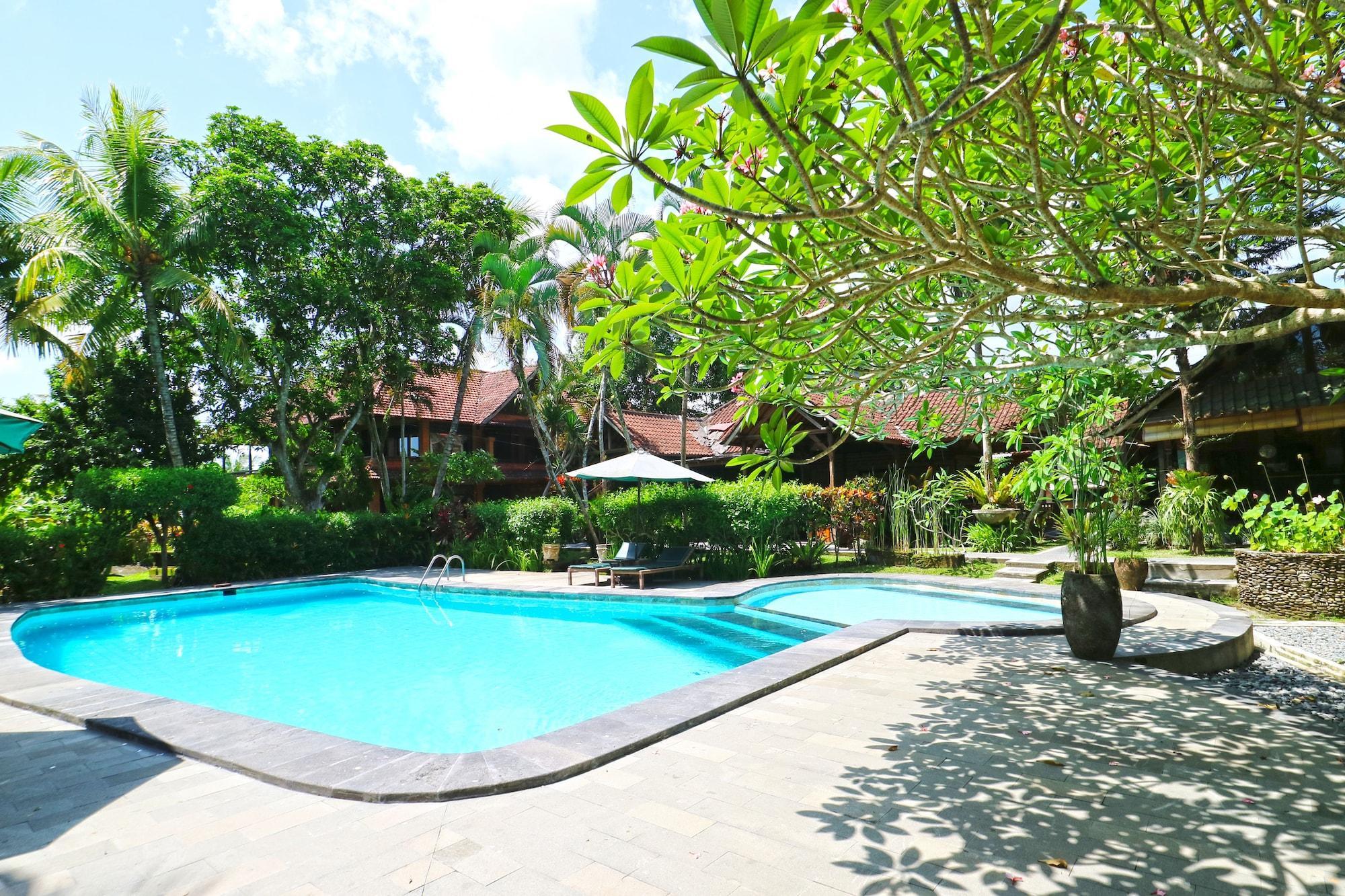 House Of Om Melati 2*