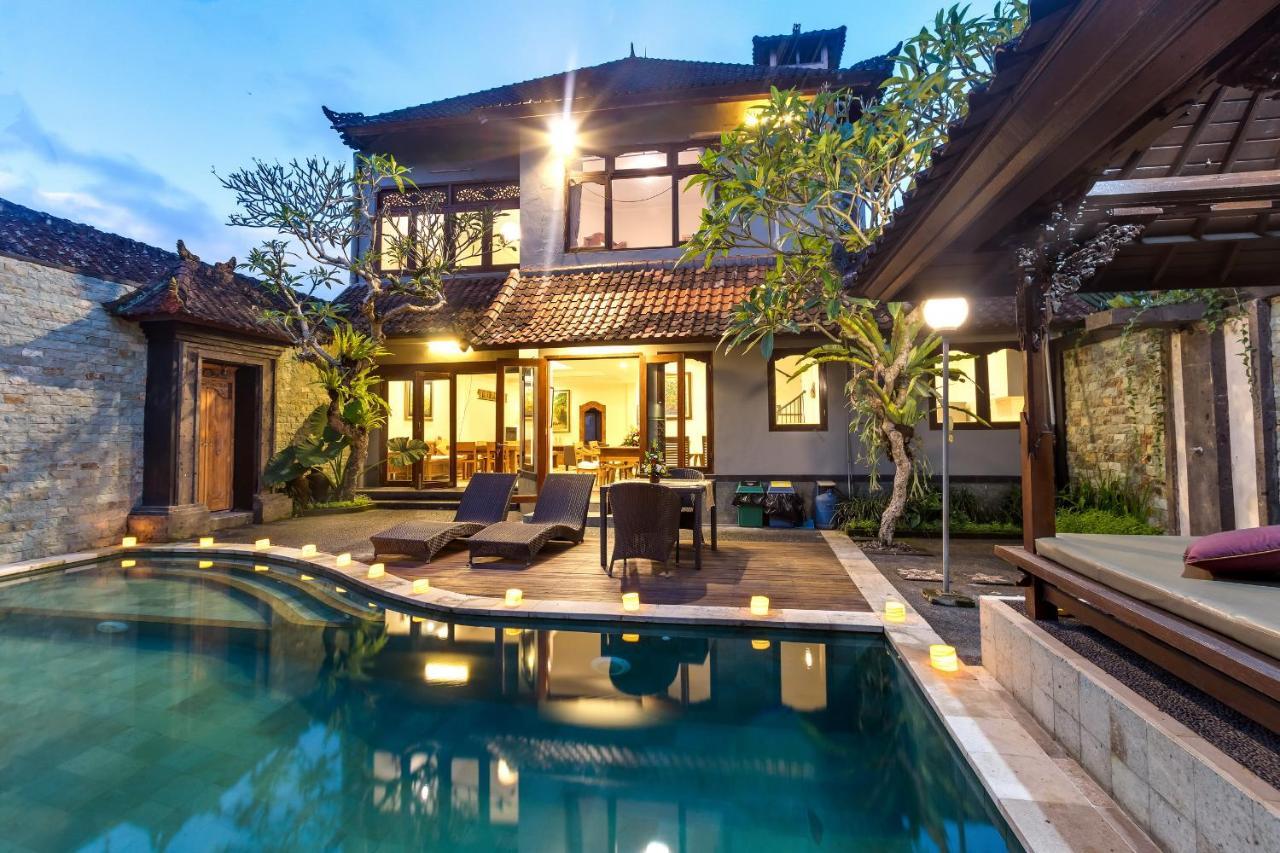 Villa Amaryllis Kedewatan *