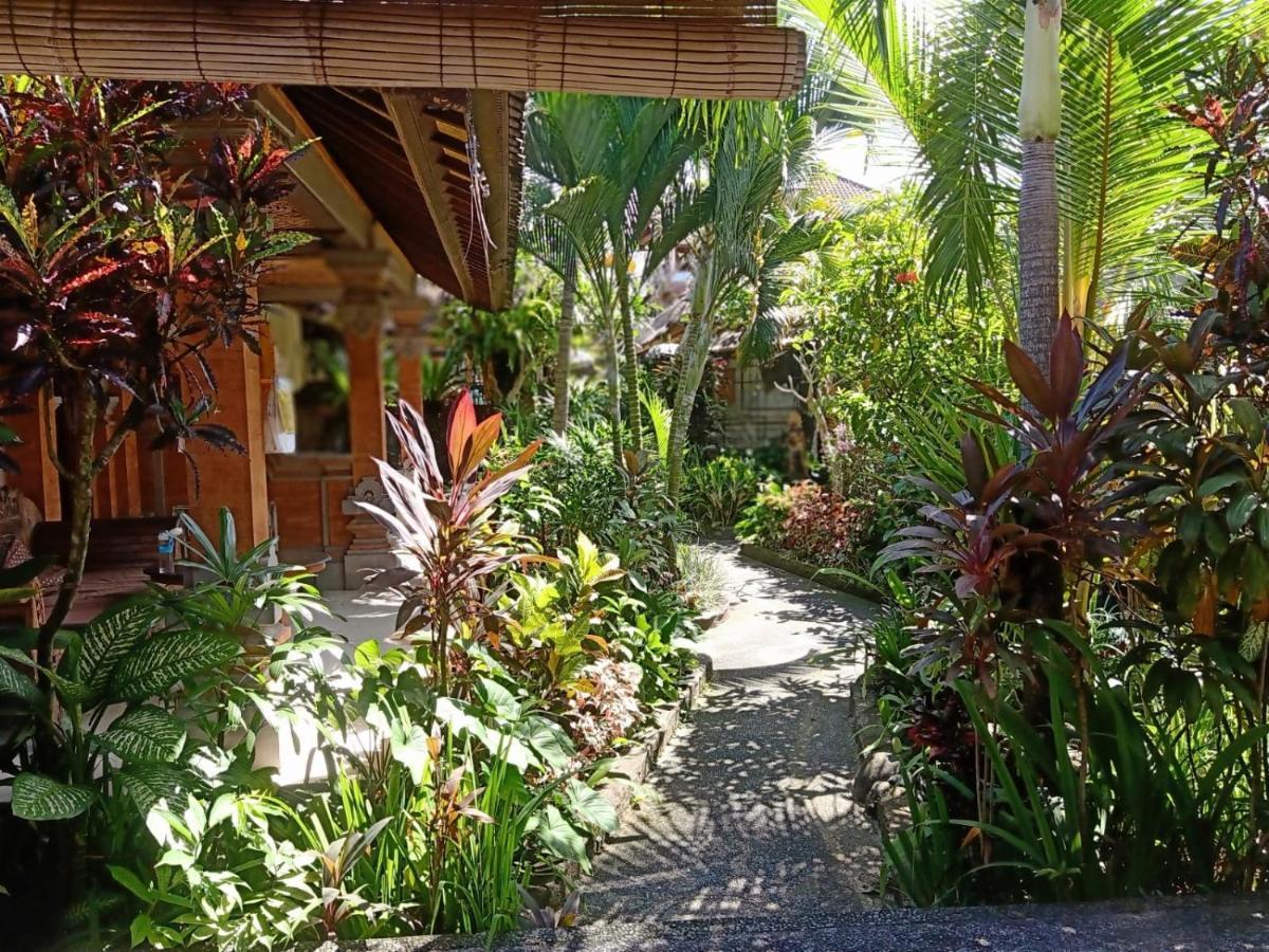 Family Guest house *