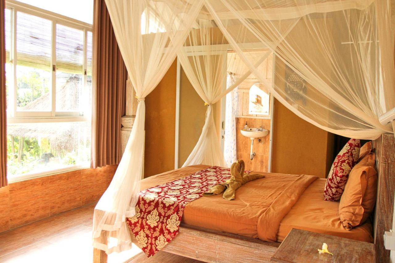Kubu Sari Bed & Breakfast *