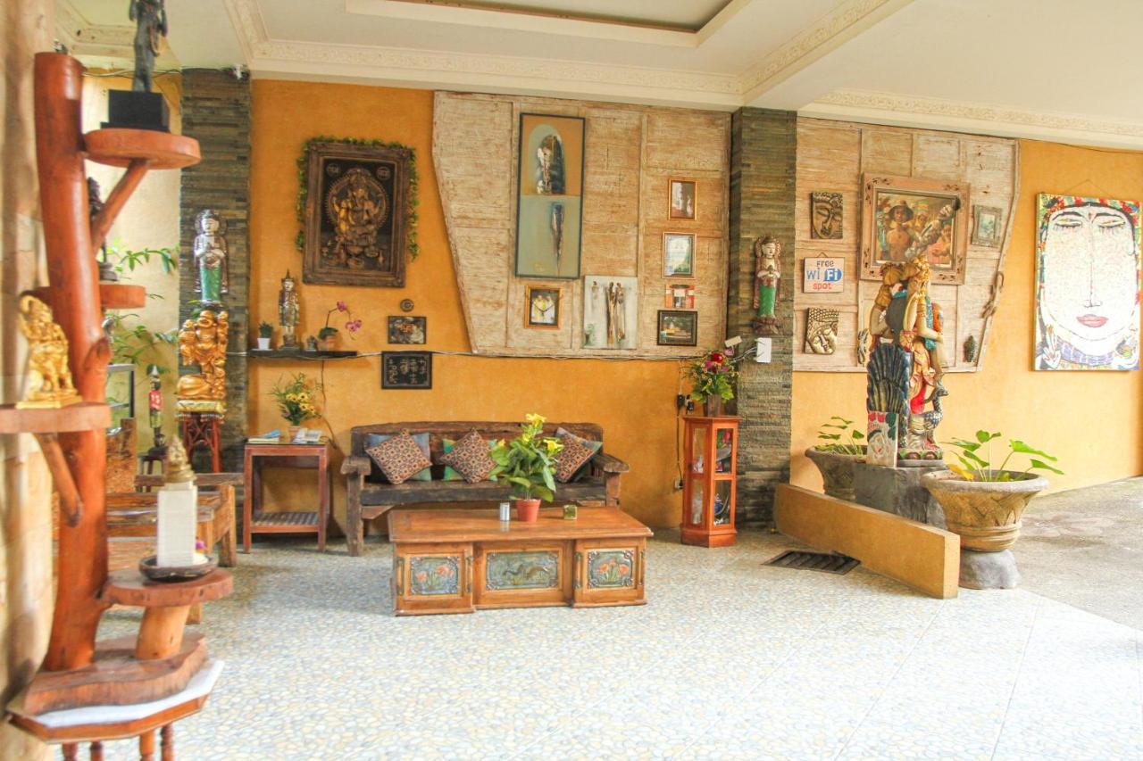 Kubu Sari Bed & Breakfast