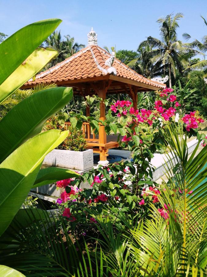 Bed & Breakfast Taman Eden
