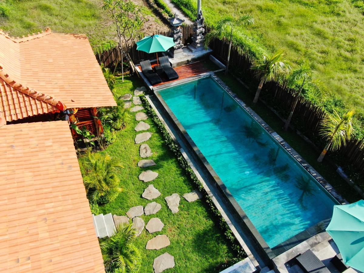 Romantic Deluxe 0ne Bedroom Wooden 2 * Ubud (Bali)