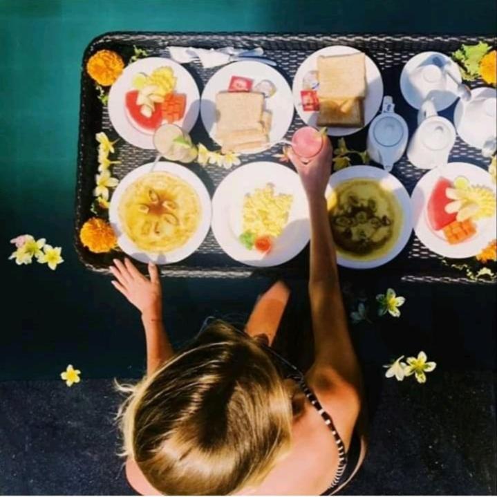 Ananda Jj & Ubud