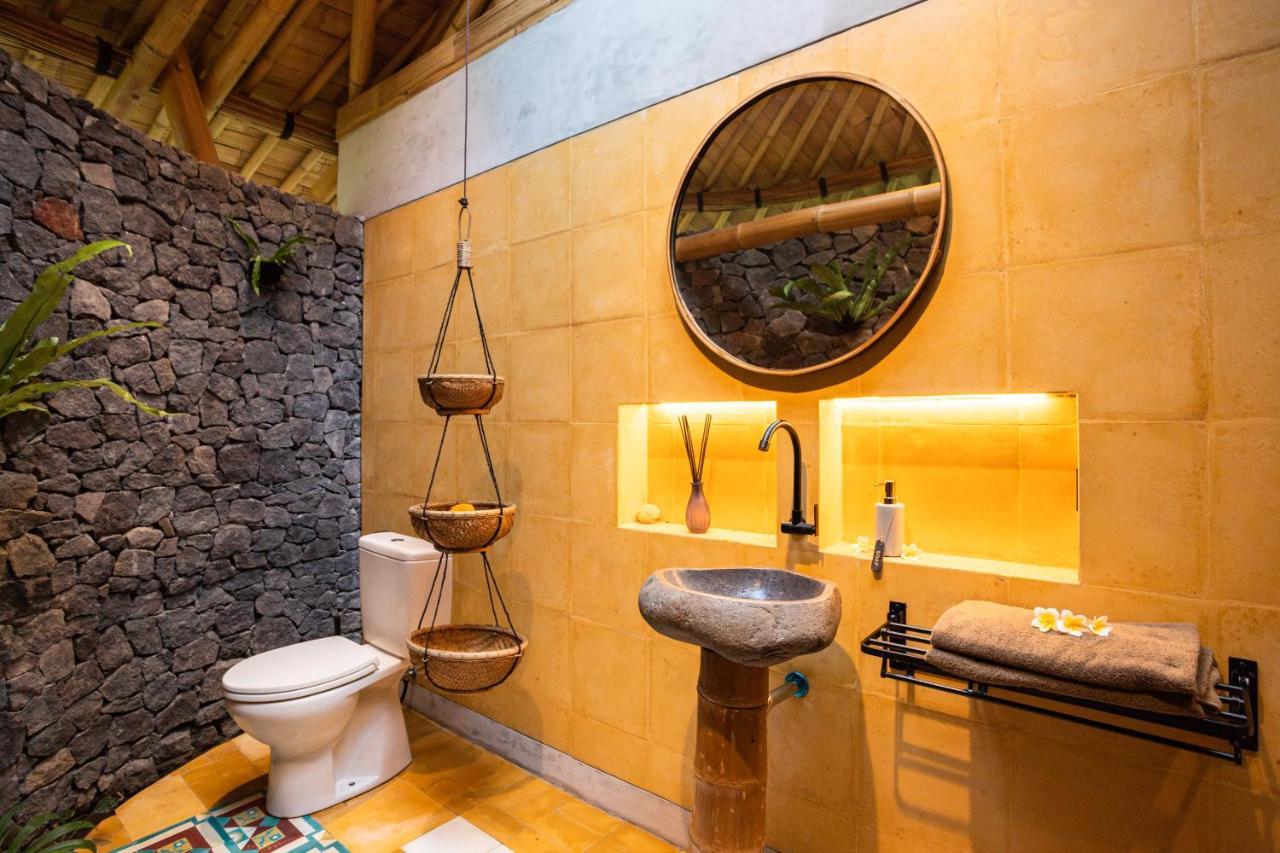 Lodge Bamboo Turtles *