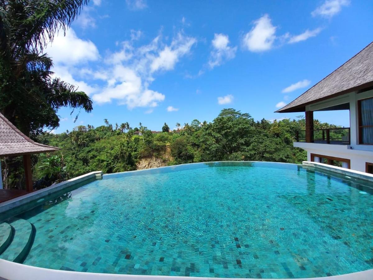 Hotel Tamaro Bali