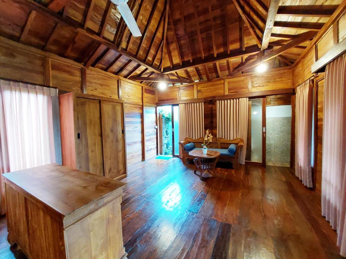 Shivananda Antique By Eps
