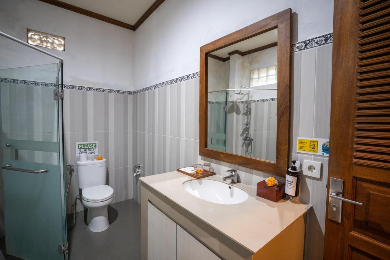 Budhi Ayu And By Mahaputra-chse Certified 3*