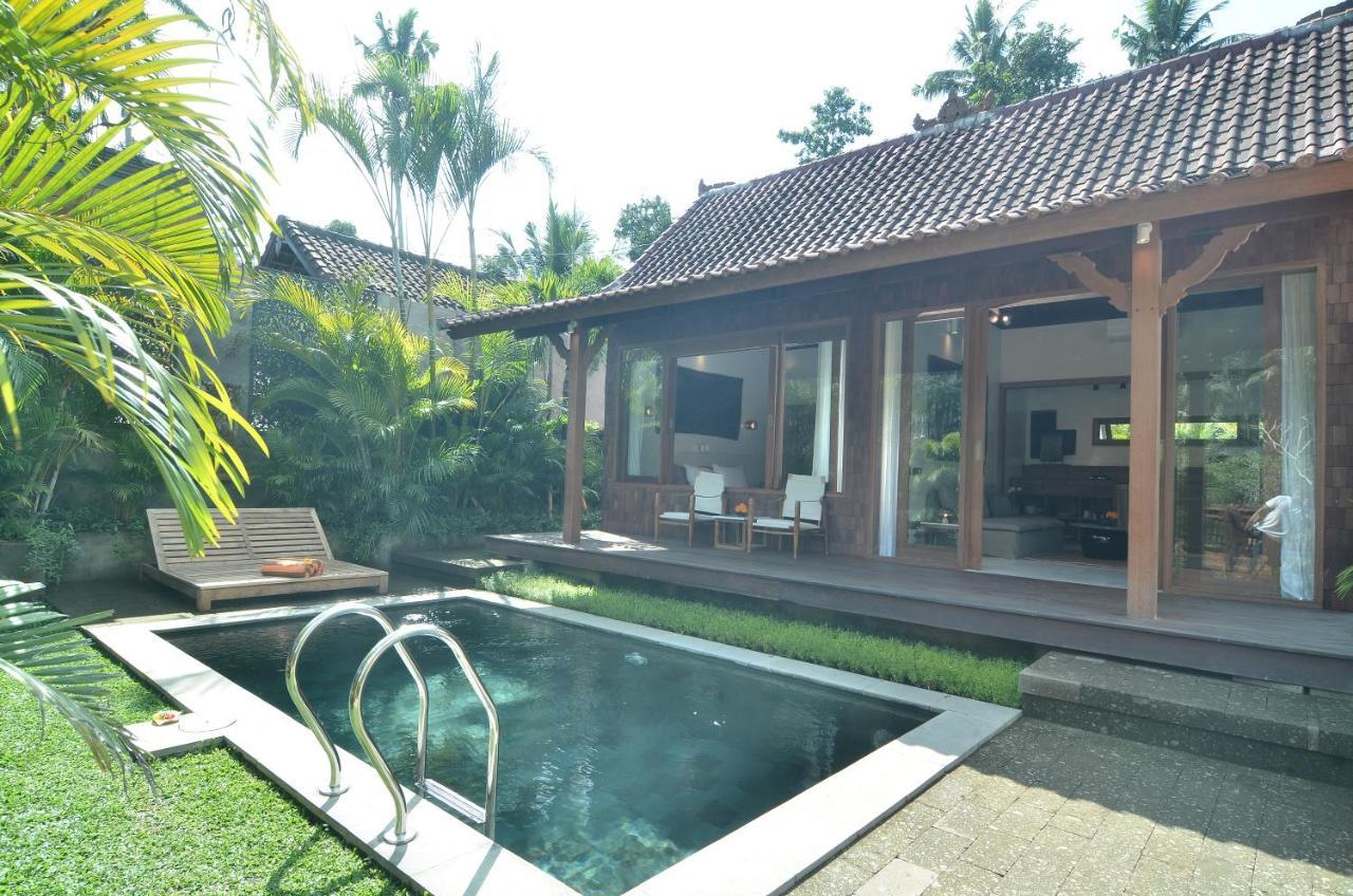 Vila Kubu Manis *