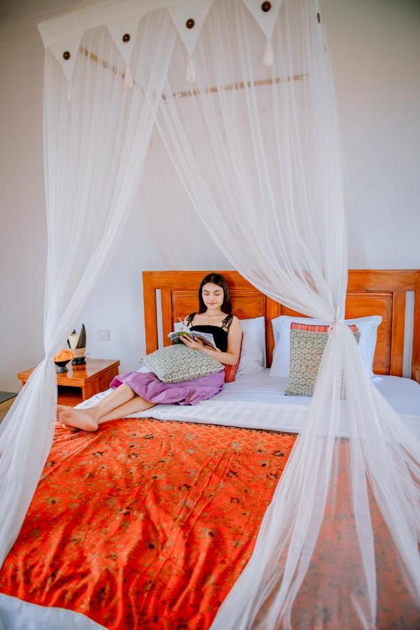 Sekembang Rumah tetamu 3*