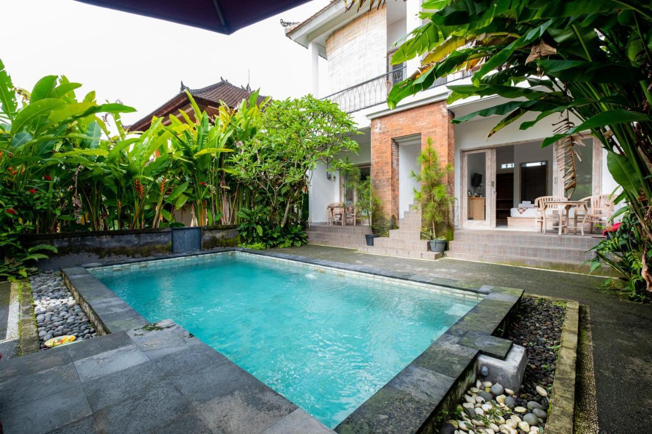 Suweta With Private Pool By Supala *