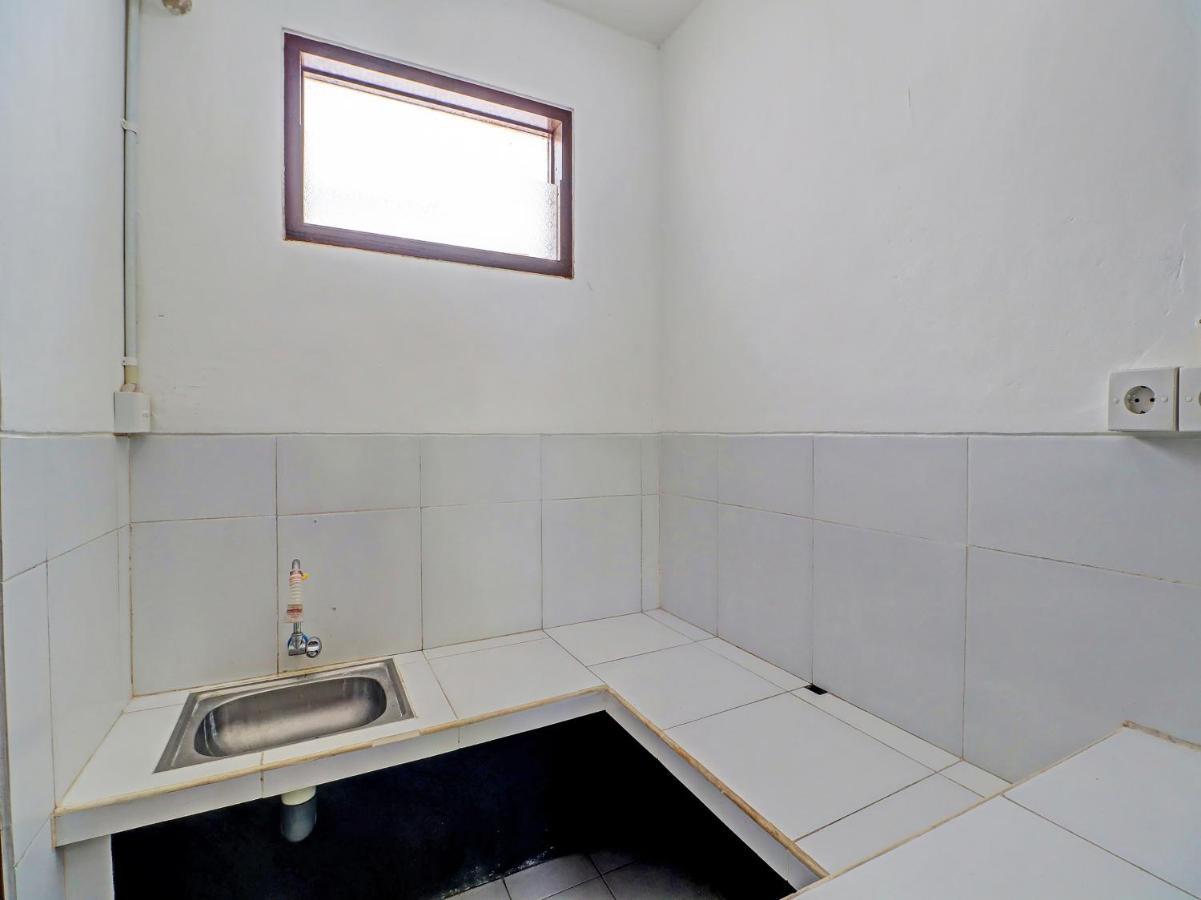 Hotel Oyo 91971 Puri Sokasati 2*