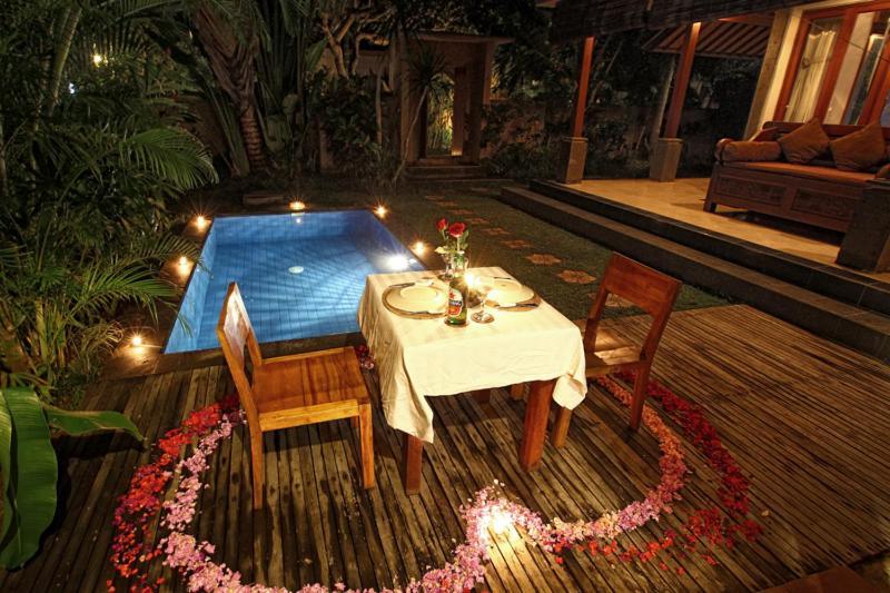 Apartment Warung Mandi &