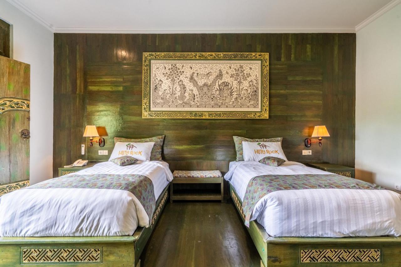 Hotel Huts Rock *