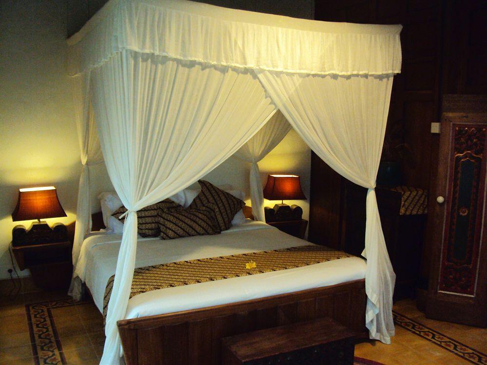 Syailendra * Ubud