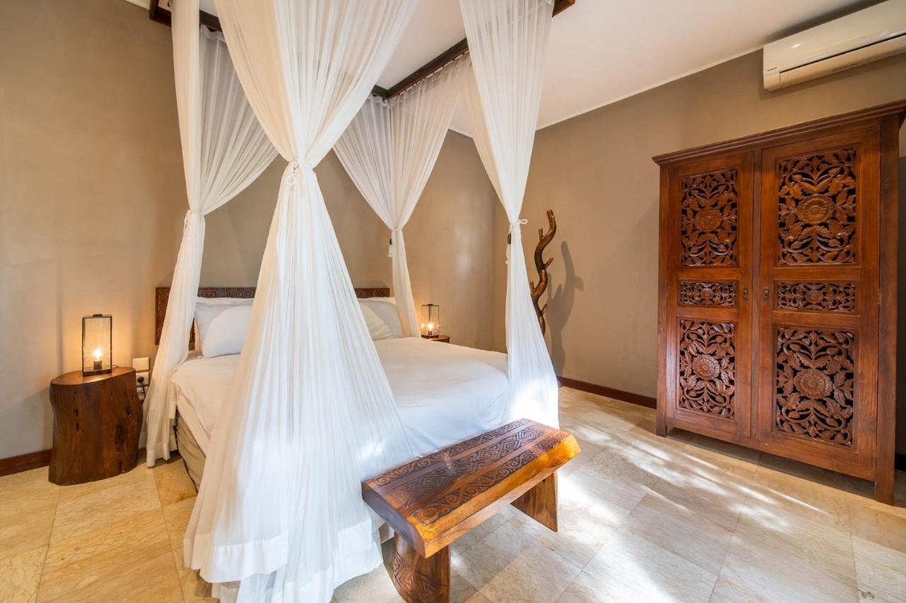 Oia * Ubud
