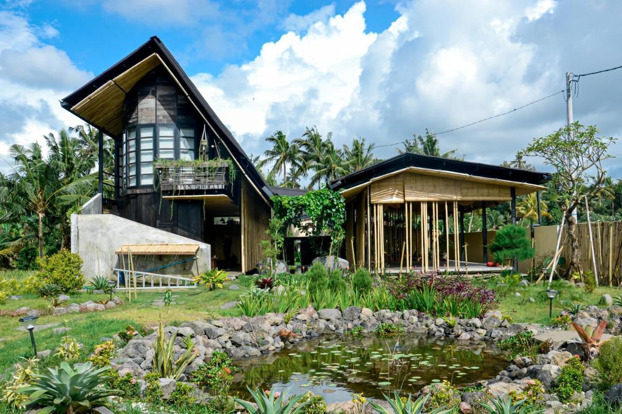 Let's Get Lost Villa *