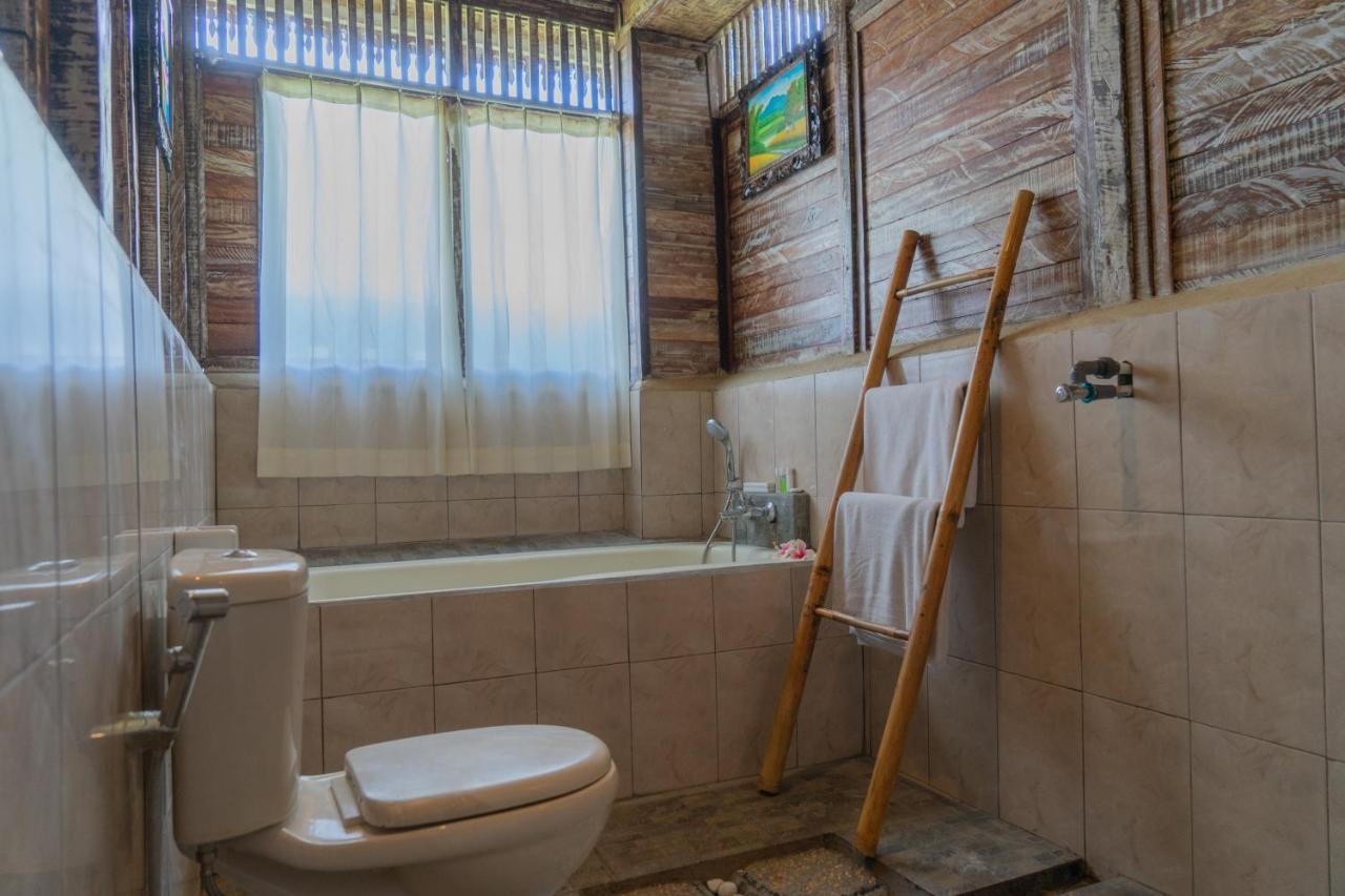Ananda Jj & Resort Ubud