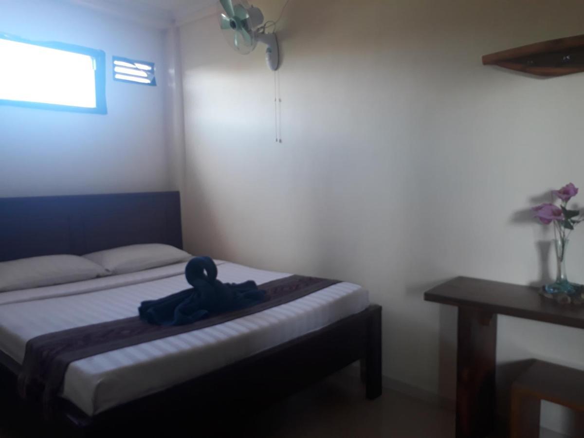 Adi House Rumah tetamu *