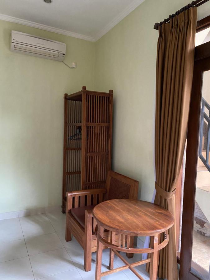 Lilir House *