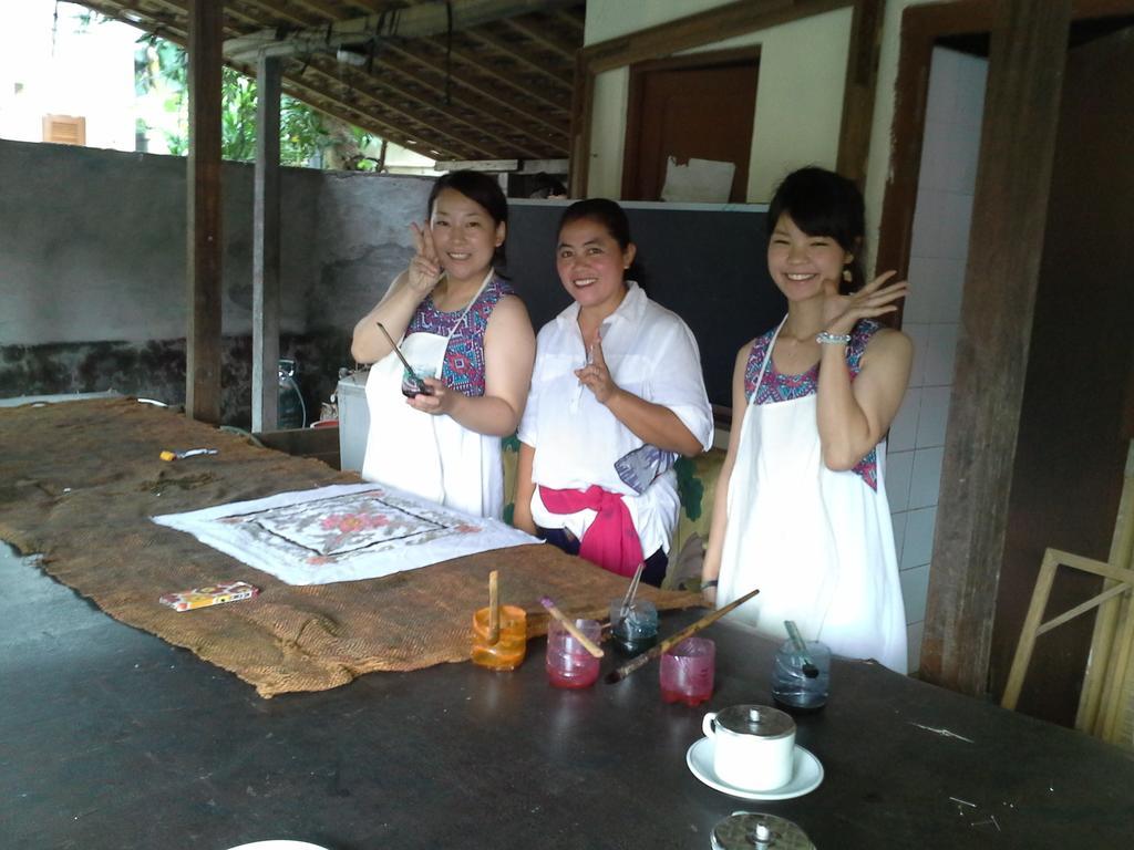 Batik Sekar Bali Gasthuis *