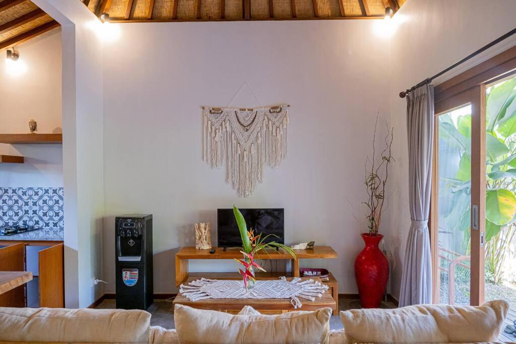 Villa Cynthia 1 *