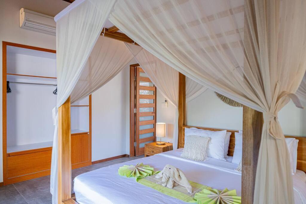Villa Cynthia 1 *