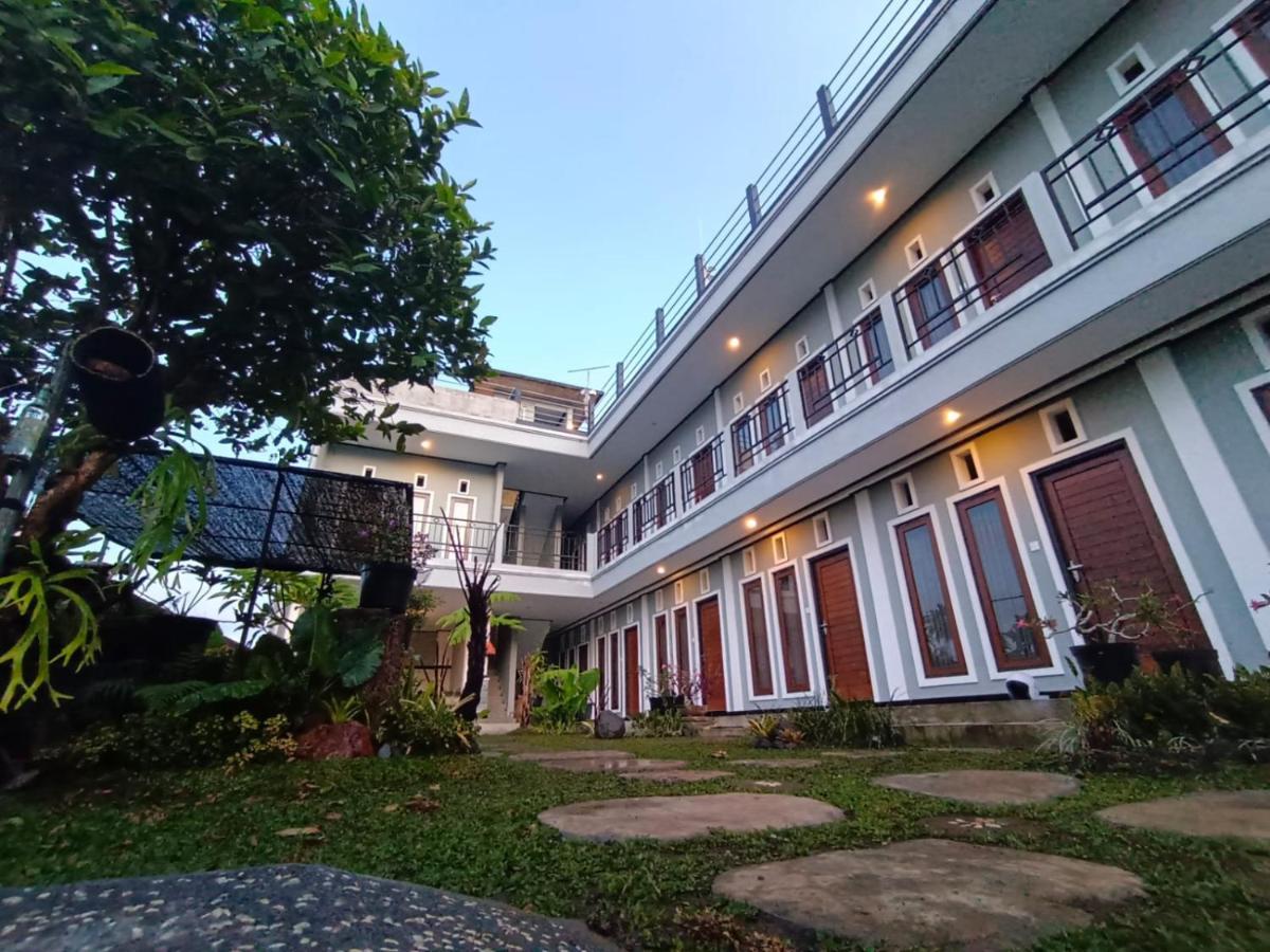 Homestay Gending Sari House *