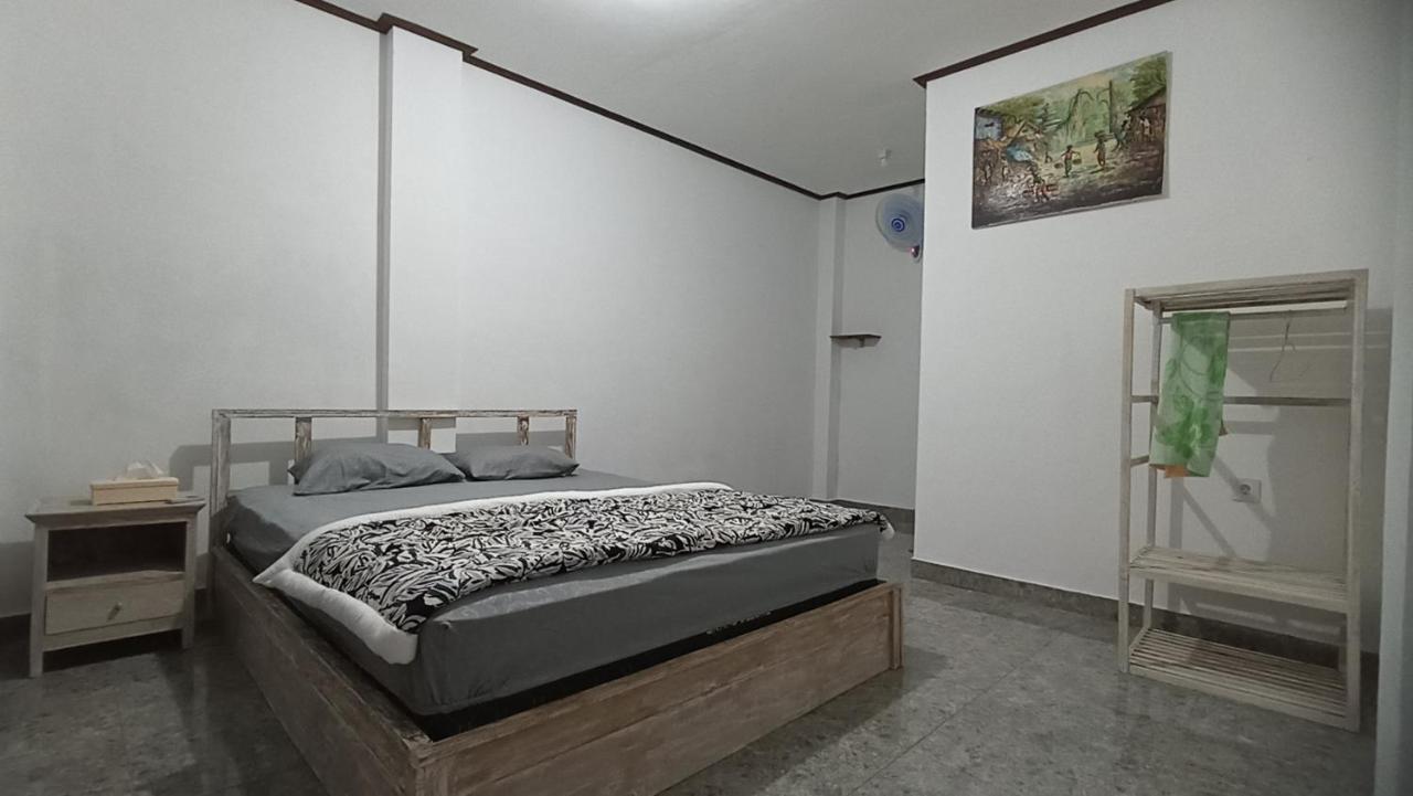 Gending Sari House Homestay *