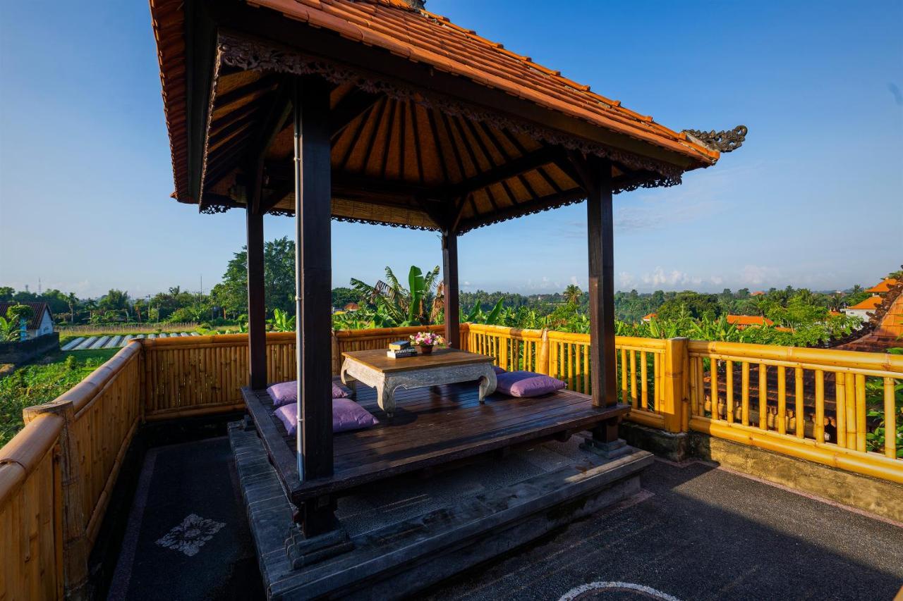 Oemah Joglo Bali Villa *