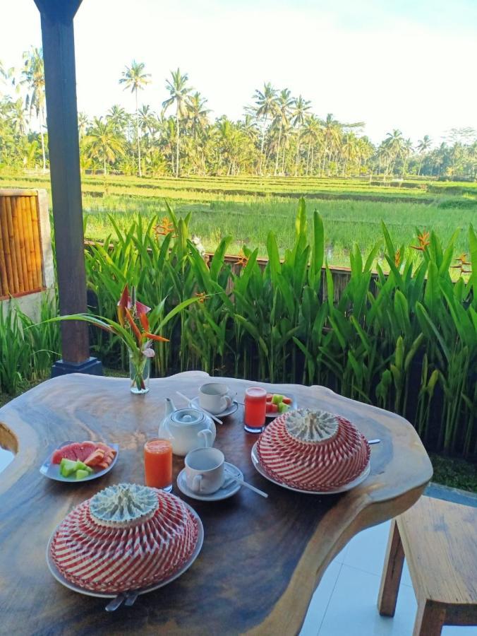 Intan Moding Tempat Tidur & Sarapan