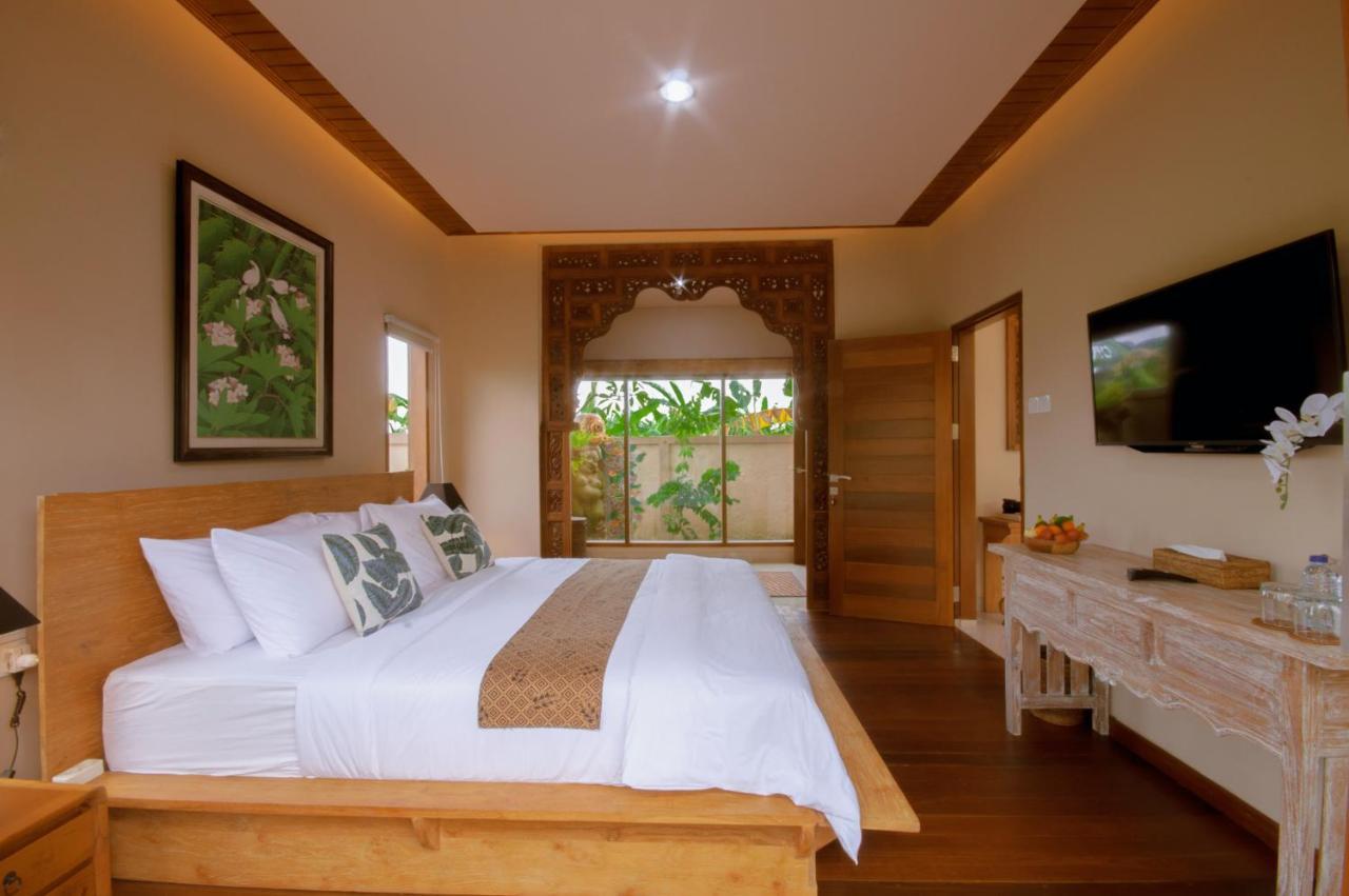 Villa Lucky House *