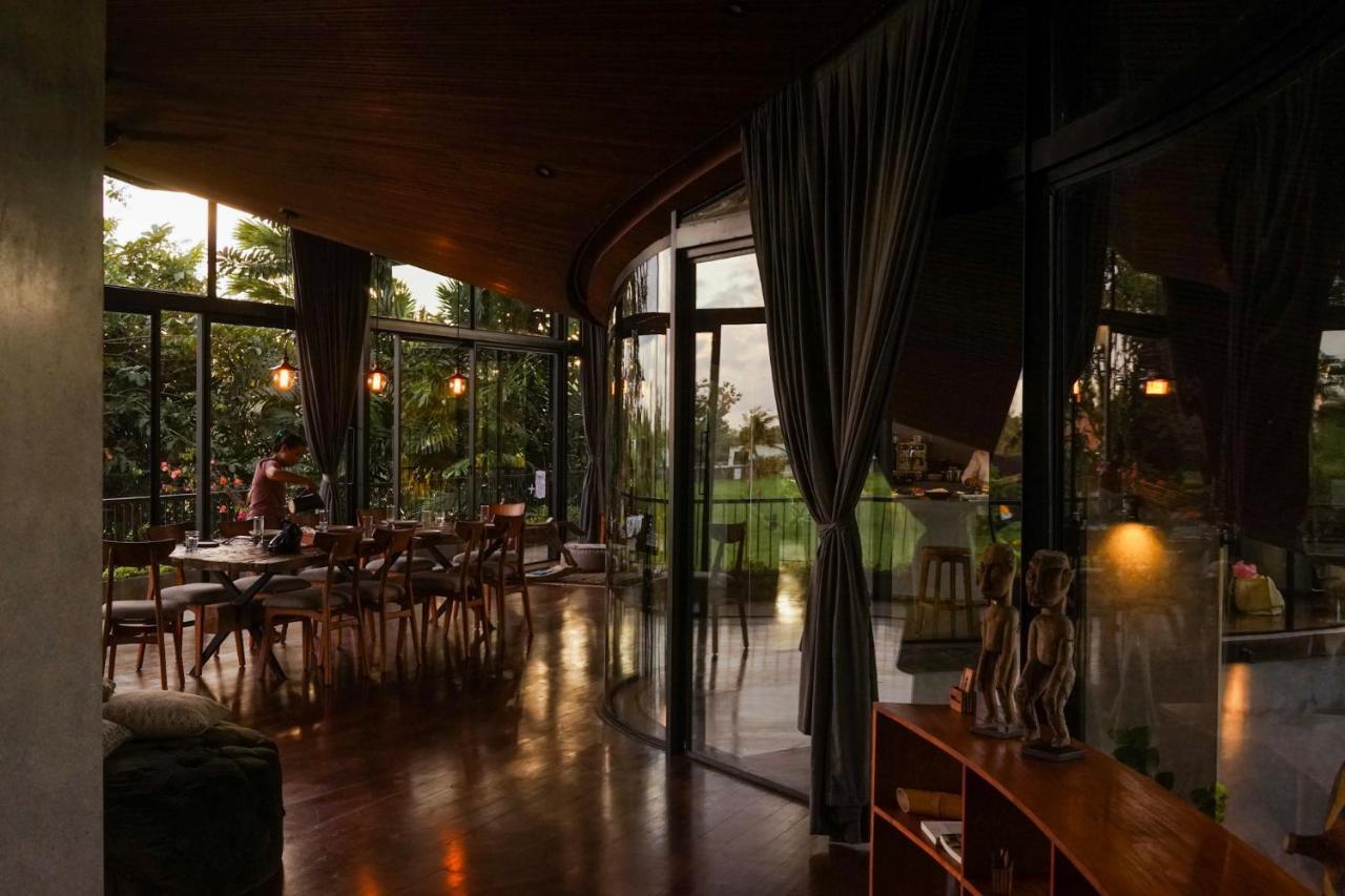 The Flow House *