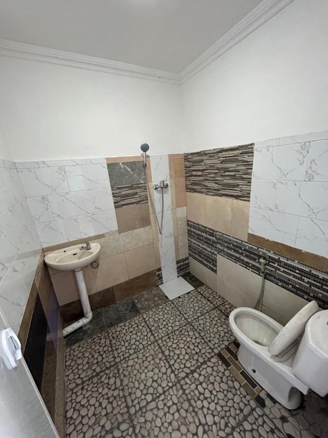 Guest house White Sandat *
