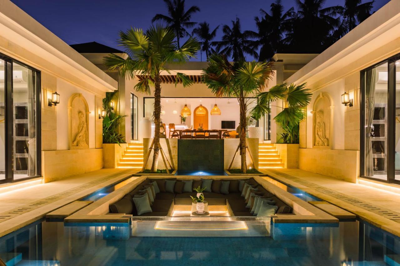 Romana Villa *