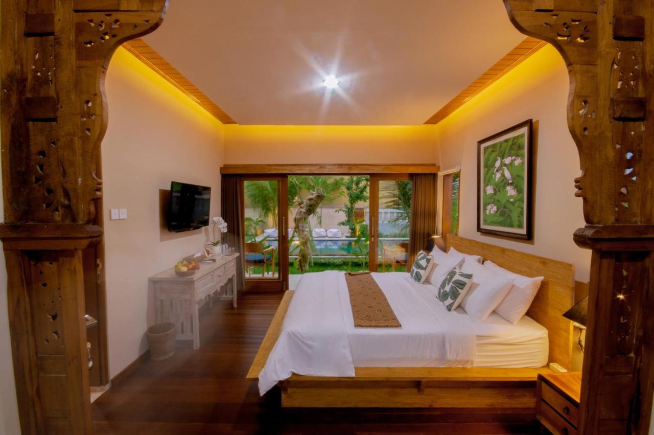 Lucky House Villa *