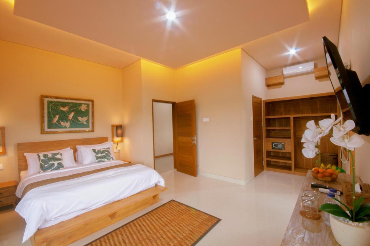 Villa Lucky House