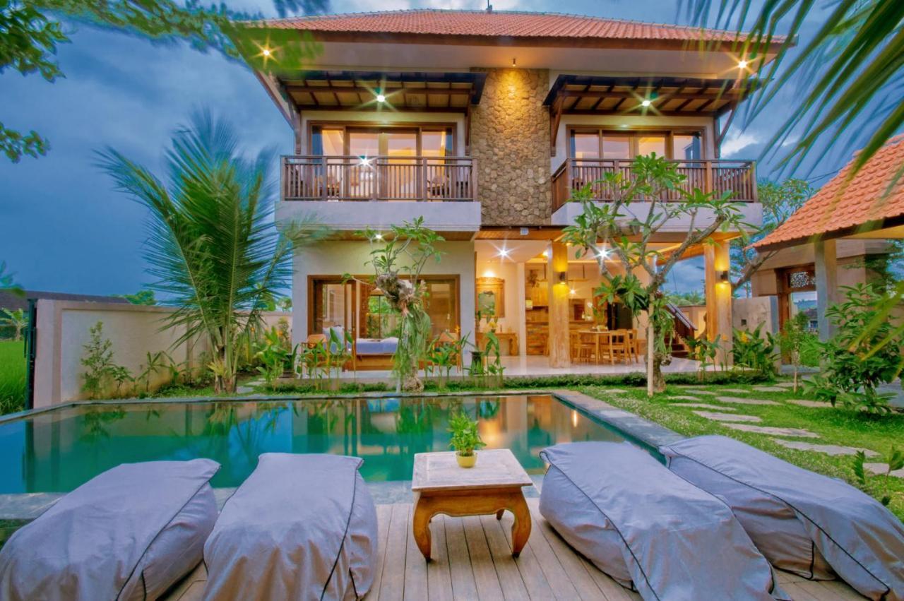 Villa Lucky House