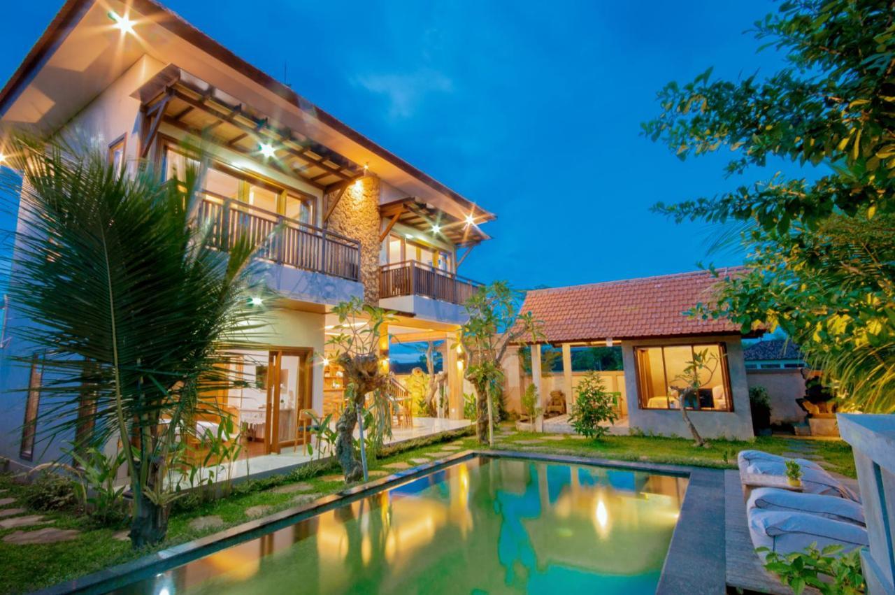Lucky House