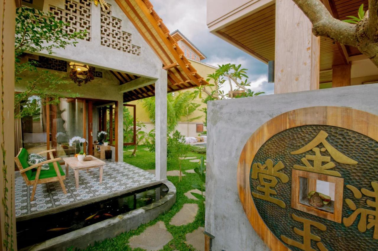 Lucky House Villa *