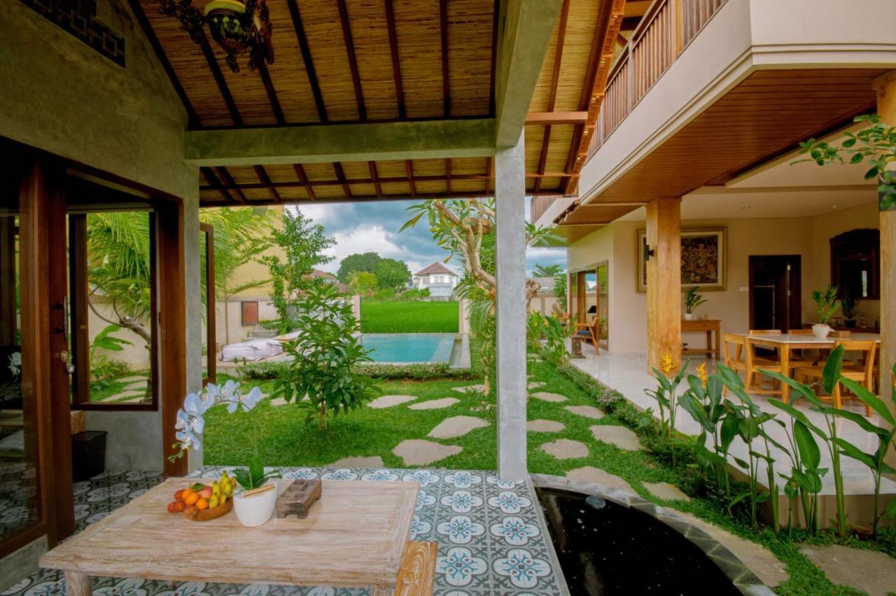 Lucky House Villa *