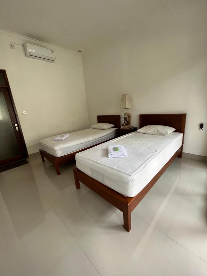 Sujana Homestay *